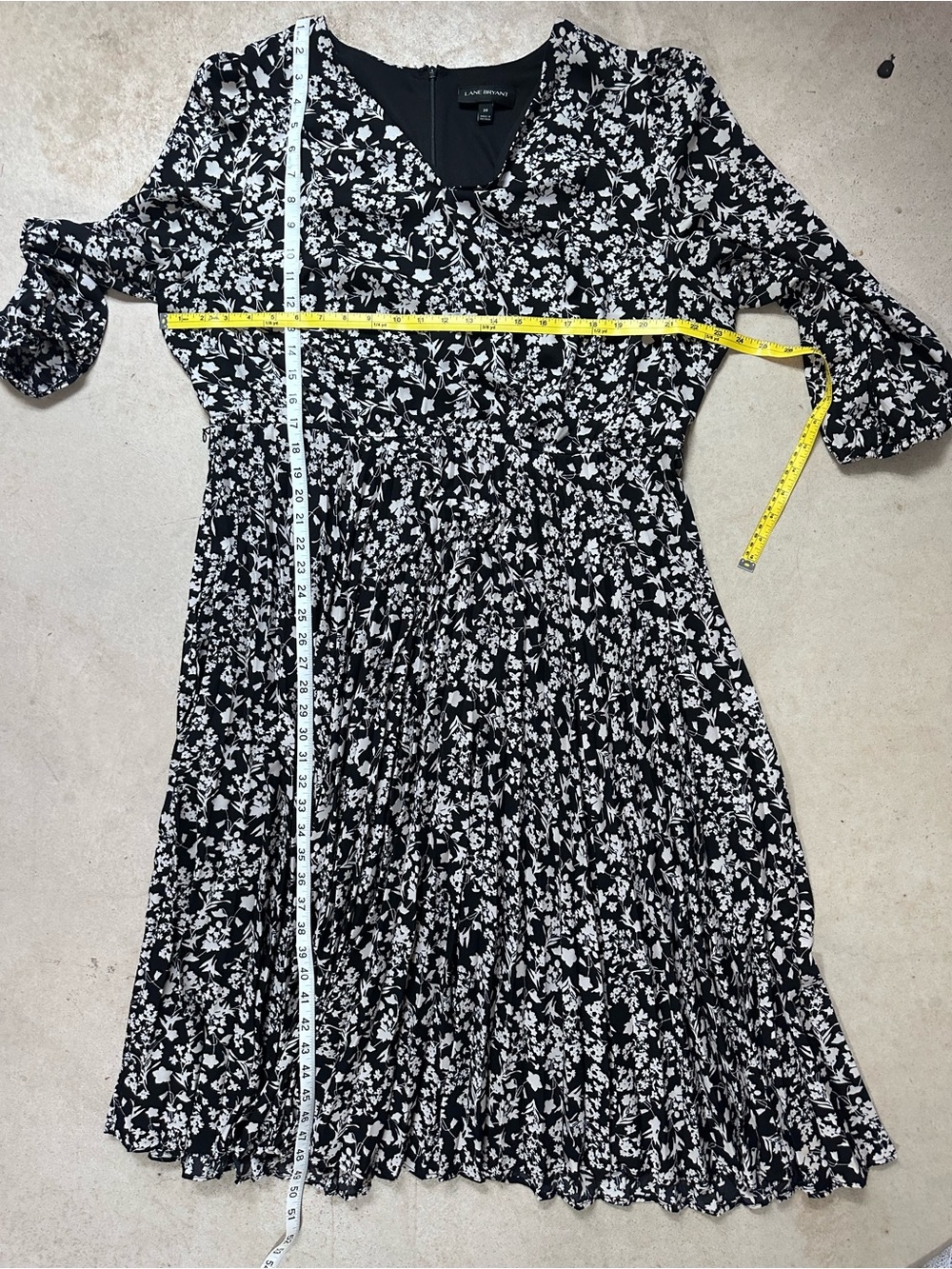 Lane Bryant Floral Pleated Midi Dress Black White Long Sleeve Plus Women’s 20 - Picture 6 of 9